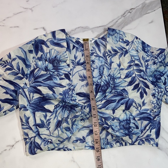 H&M Linen Blend floral Cropped Long Sleeve Blouse size Medium - Picture 8 of 12